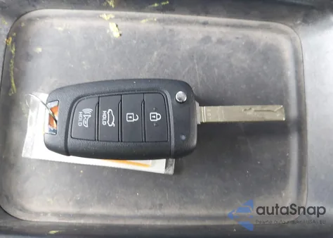 2025 Hyundai Elantra Se z USA, uszkodzony, nr VIN KMHLL4DGXSU943958